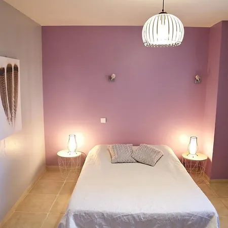 勒贝农酒店 3* Connaux