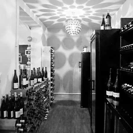 勒贝农酒店 3* Connaux