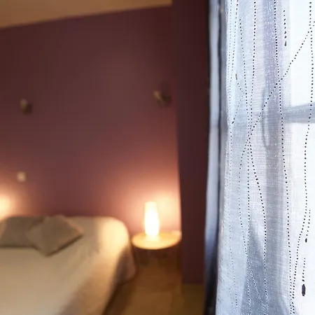 酒店 勒贝农酒店 Connaux